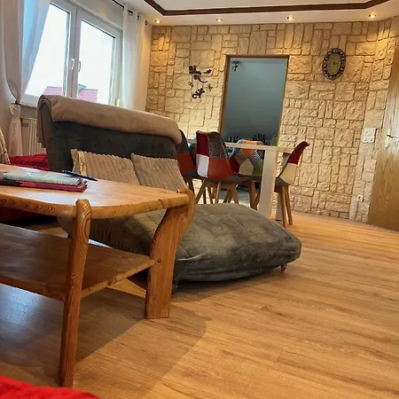 Komfortables In Warnstedt Mit Grill, Garten Und Terrasse * Thale